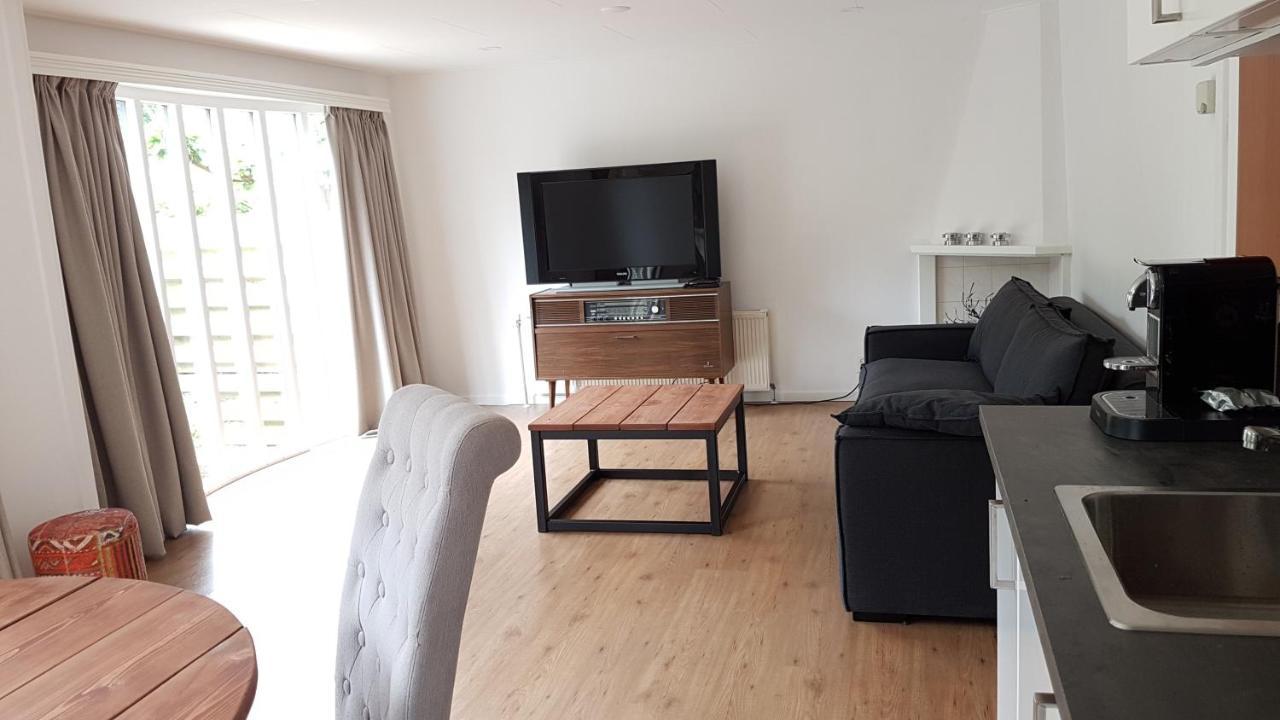 Chalet Op De Veluwe # Linde Putten Bagian luar foto