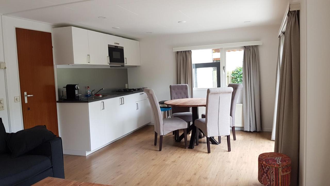 Chalet Op De Veluwe # Linde Putten Bagian luar foto